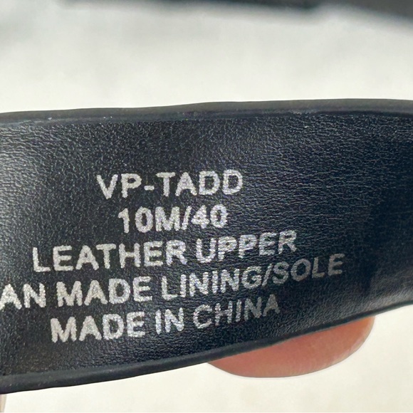 Vince Camuto Womens 10 Black Sandals Flats Beach Summer Travel Casual Elegant - Picture 8 of 10